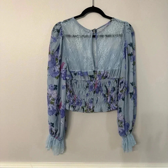 Free People Daphne Blouse Silver Blue Combo Size LG NWT - Picture 13 of 14